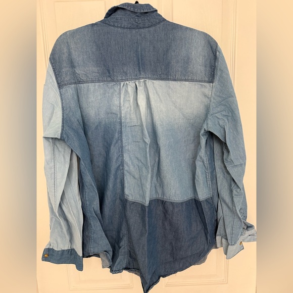 Pilcro denim button down - Picture 4 of 7